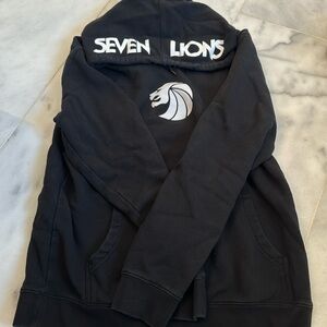Seven lions sweatshirt